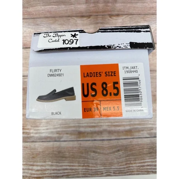 DV Dolce Vita Flirty Black Square Toe Loafers Low Stacked Heel DW624921 W 8.5 - Picture 8 of 8